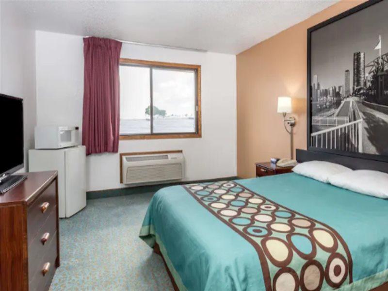 Super 8 By Wyndham Bourbonnais/Kankakee Area Esterno foto